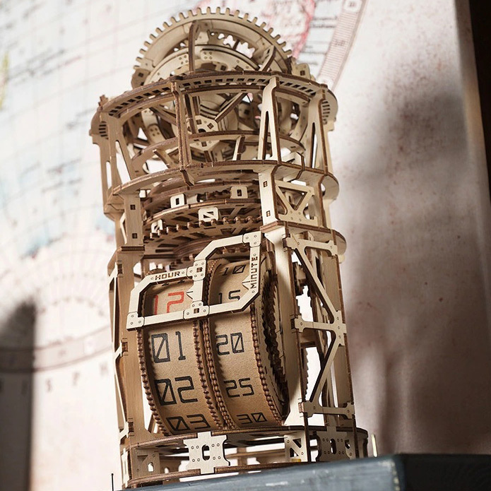 ウクライナ発! 木製DIYパズルキット! Ugears スカイウォッチャー トゥールビヨン テーブルクロック