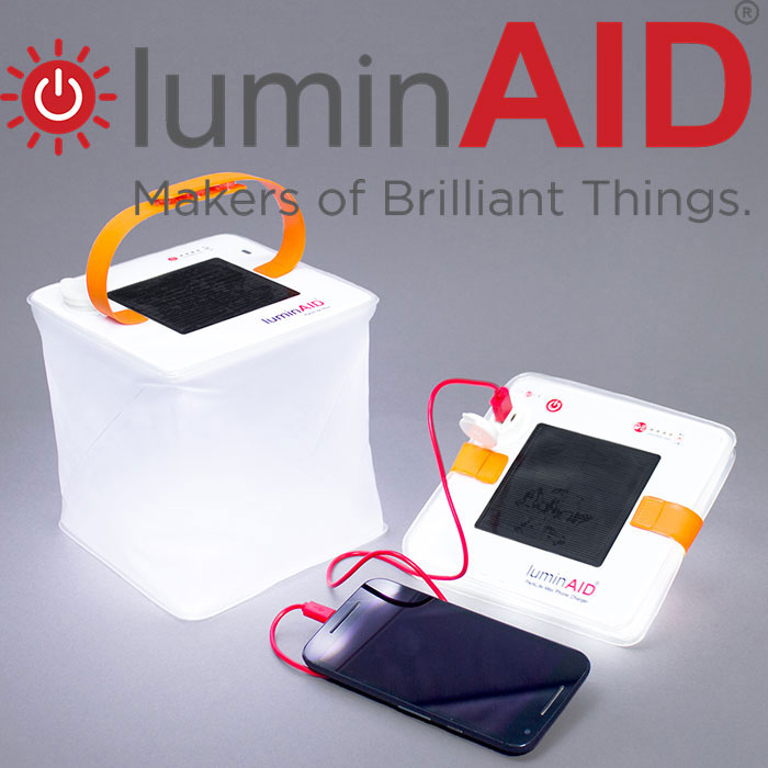 アウトドアでの使用から、災害時の備えとして! スマホ充電機能付! とっても明るい防水ソーラーランタン LuminAID Packlite Max(マックス)